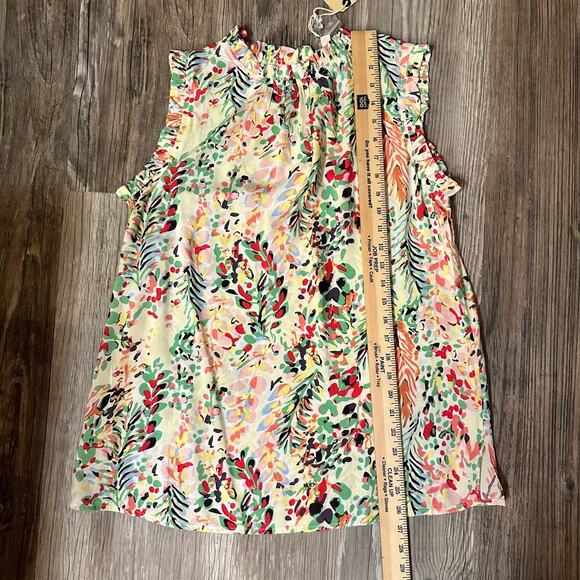 NWT Women’s Ott Sleeveless Floral Blouse Ruffle Lined Neck Button Closure Size L - Picture 7 of 8